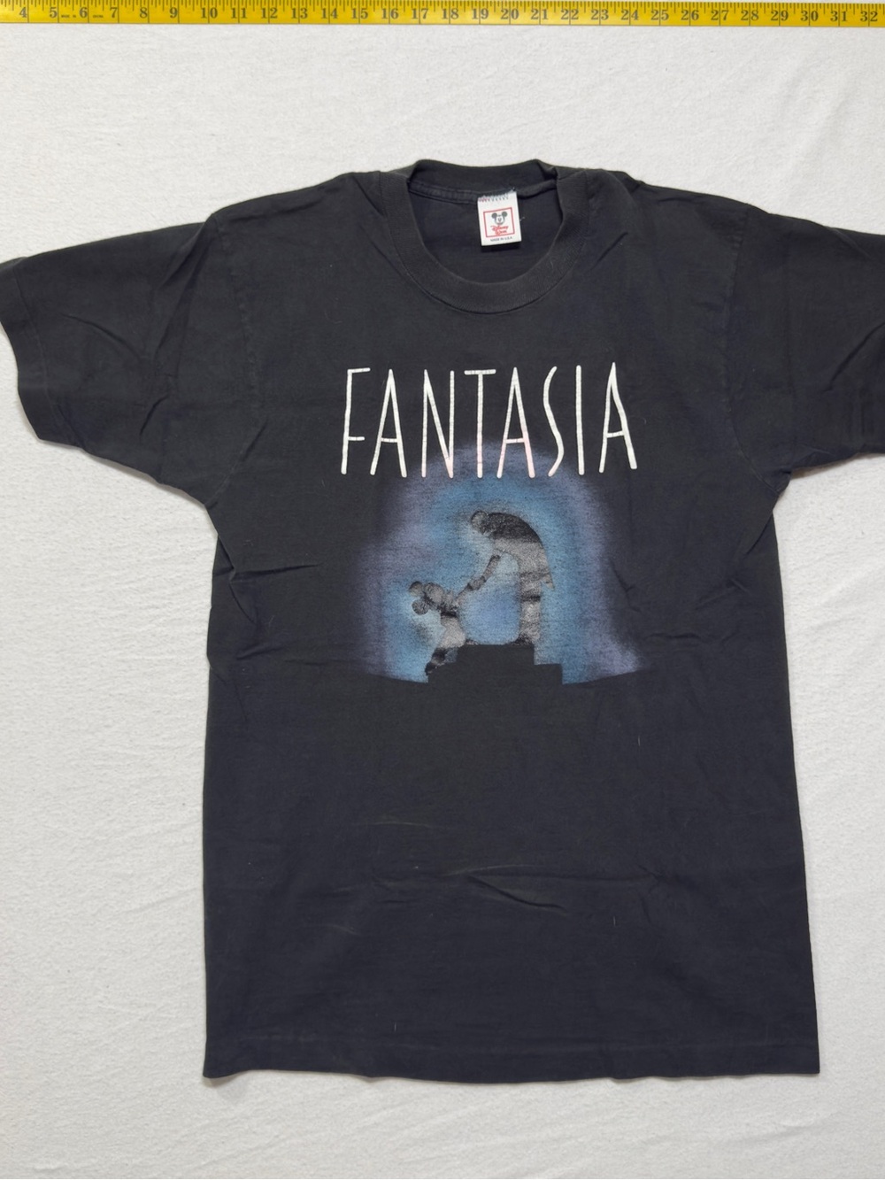 1980s single stitch vintage Disney Fantasia Graphic Tee - Black